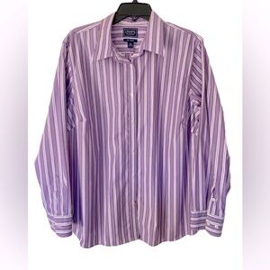 CHAPS women’s button down shirt, 2X, lavender stripe on white.  No iron